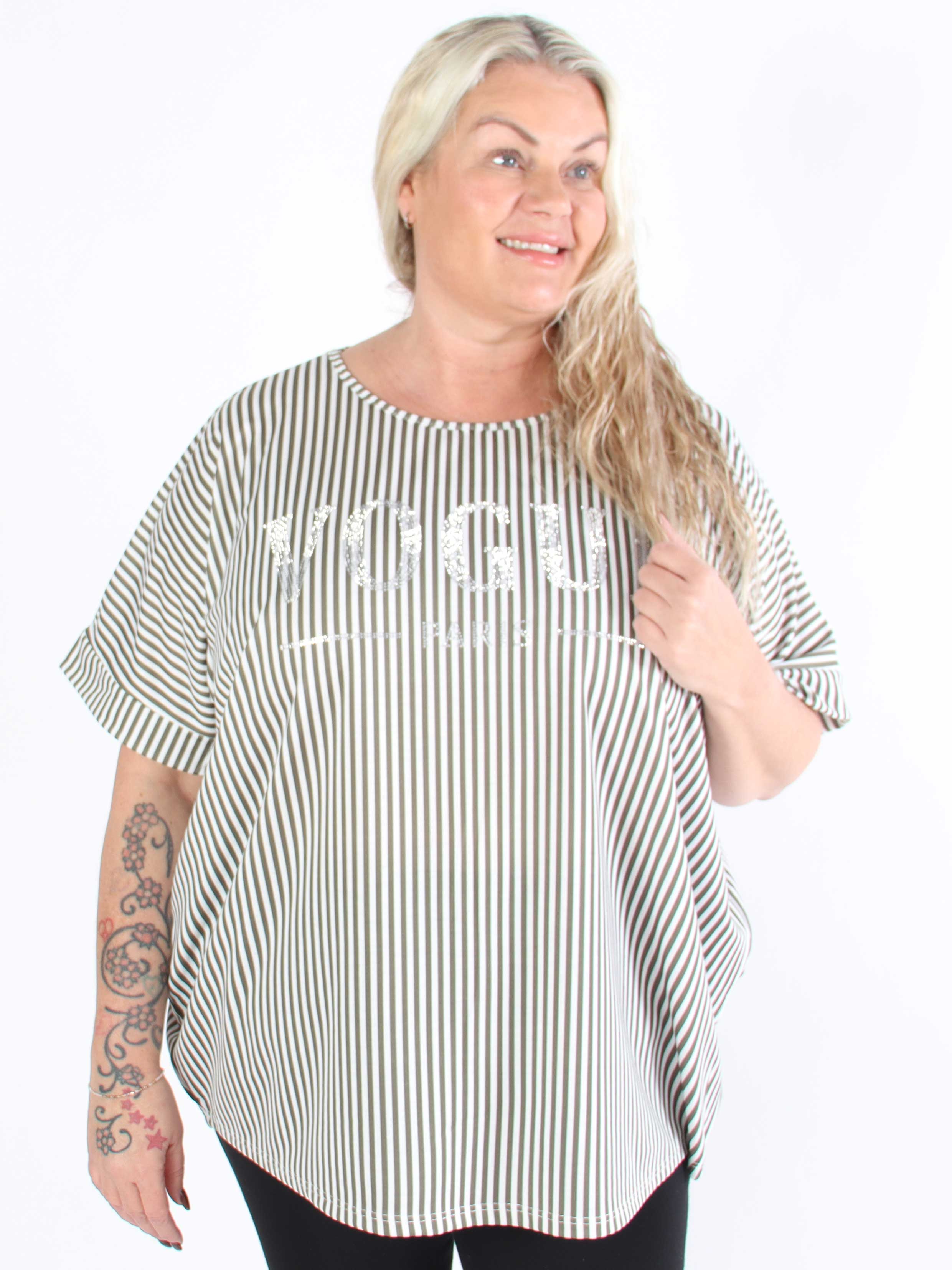 Mintu Stripe - Plus size t-shirt med vogue stående med glittrande similisten